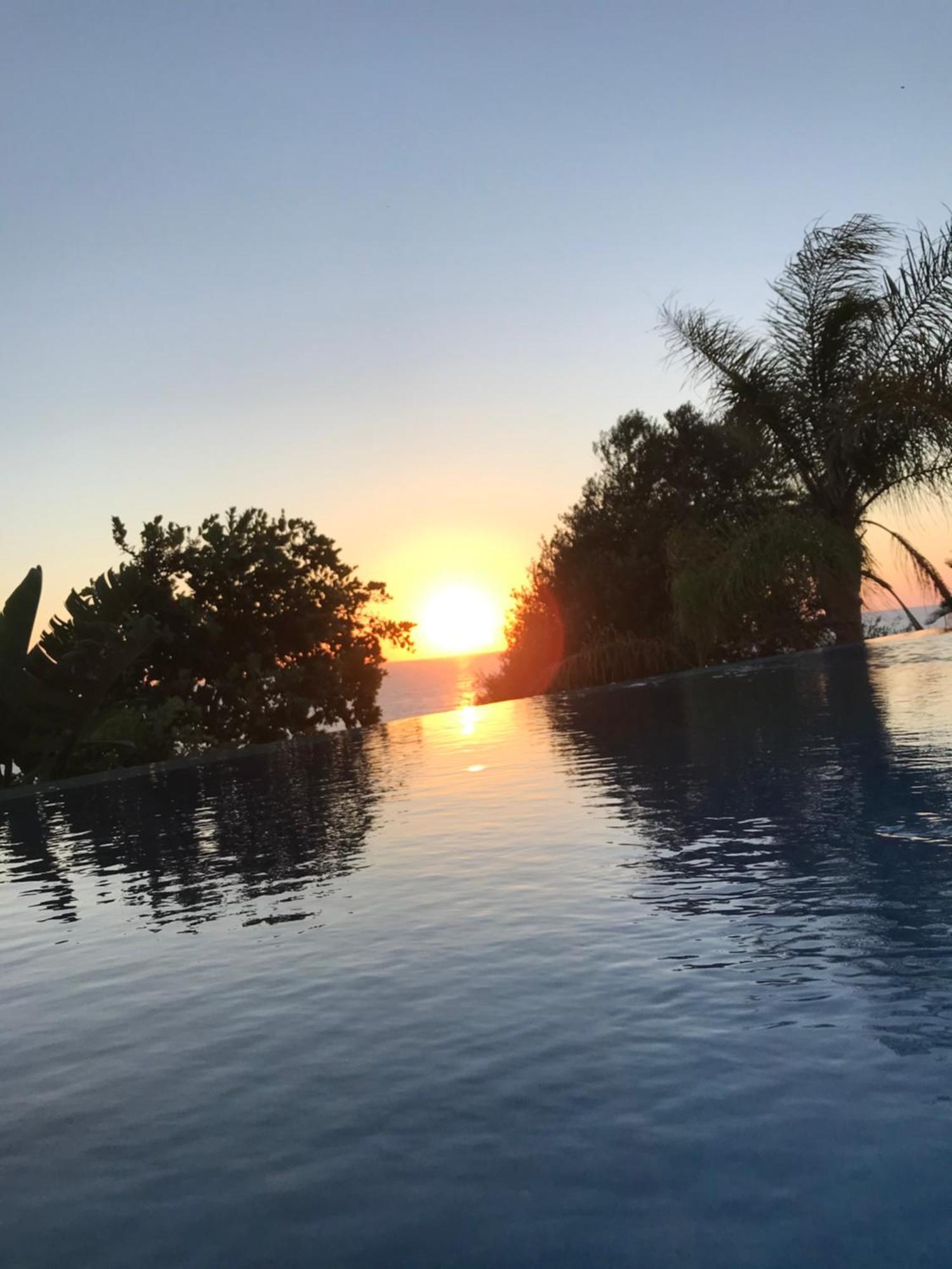 Sunset View Mermaid Villa Pomos Luaran gambar