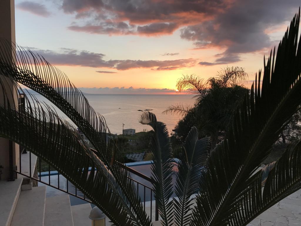 Sunset View Mermaid Villa Pomos Luaran gambar